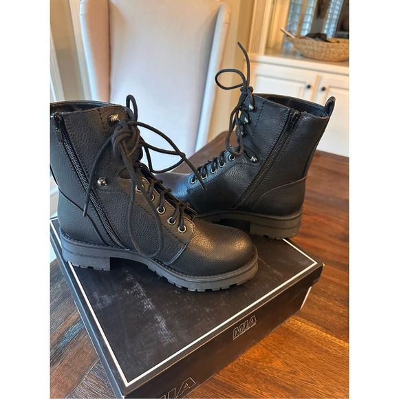 MIA Combat boot - Picture 2 of 7